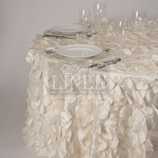 Ivory Funzie Taffeta Table Linen